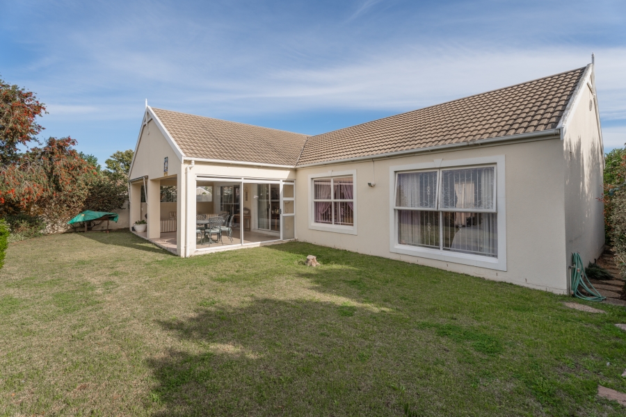 3 Bedroom Property for Sale in Bizweni Western Cape